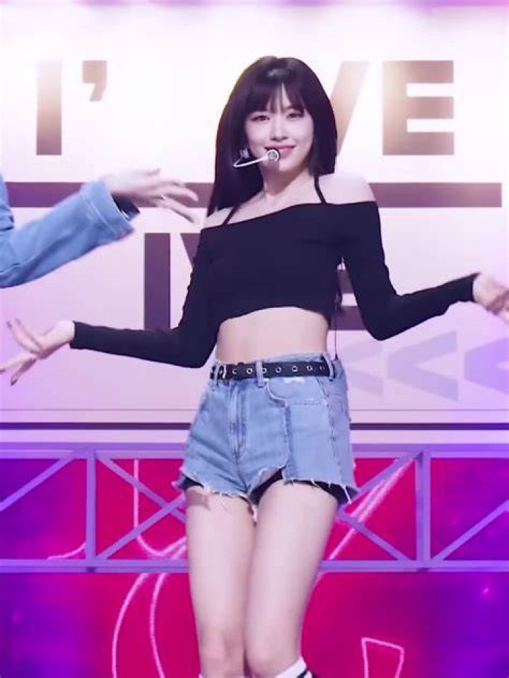Discover the Rise of Yujin KPOP: Her Journey, Talent, and Impact